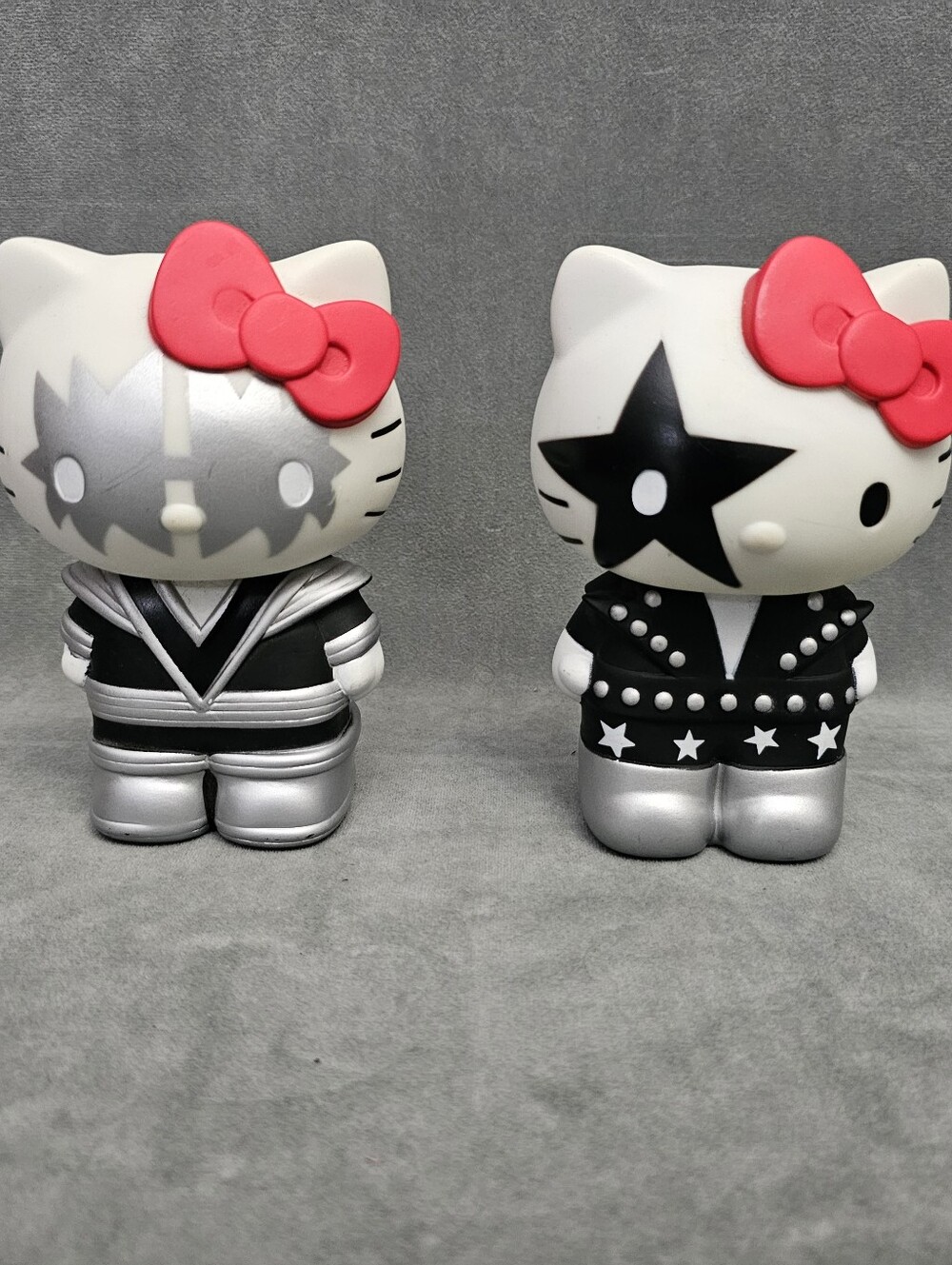 Funko Hello Kitty X KISS Star Child Spaceman vinyl figures B1-72